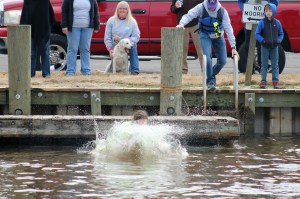 That’s cold water in the Edenton Bay. Photo by Kim Ullom.